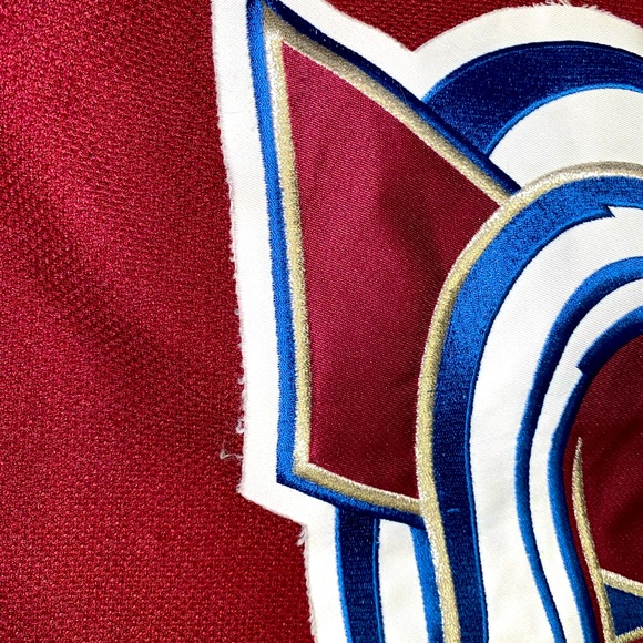 REEBOK COLORADO AVALANCHE NHL OFFICIAL HOCKEY JERSEY 🏒❄️ - Picture 5 of 5